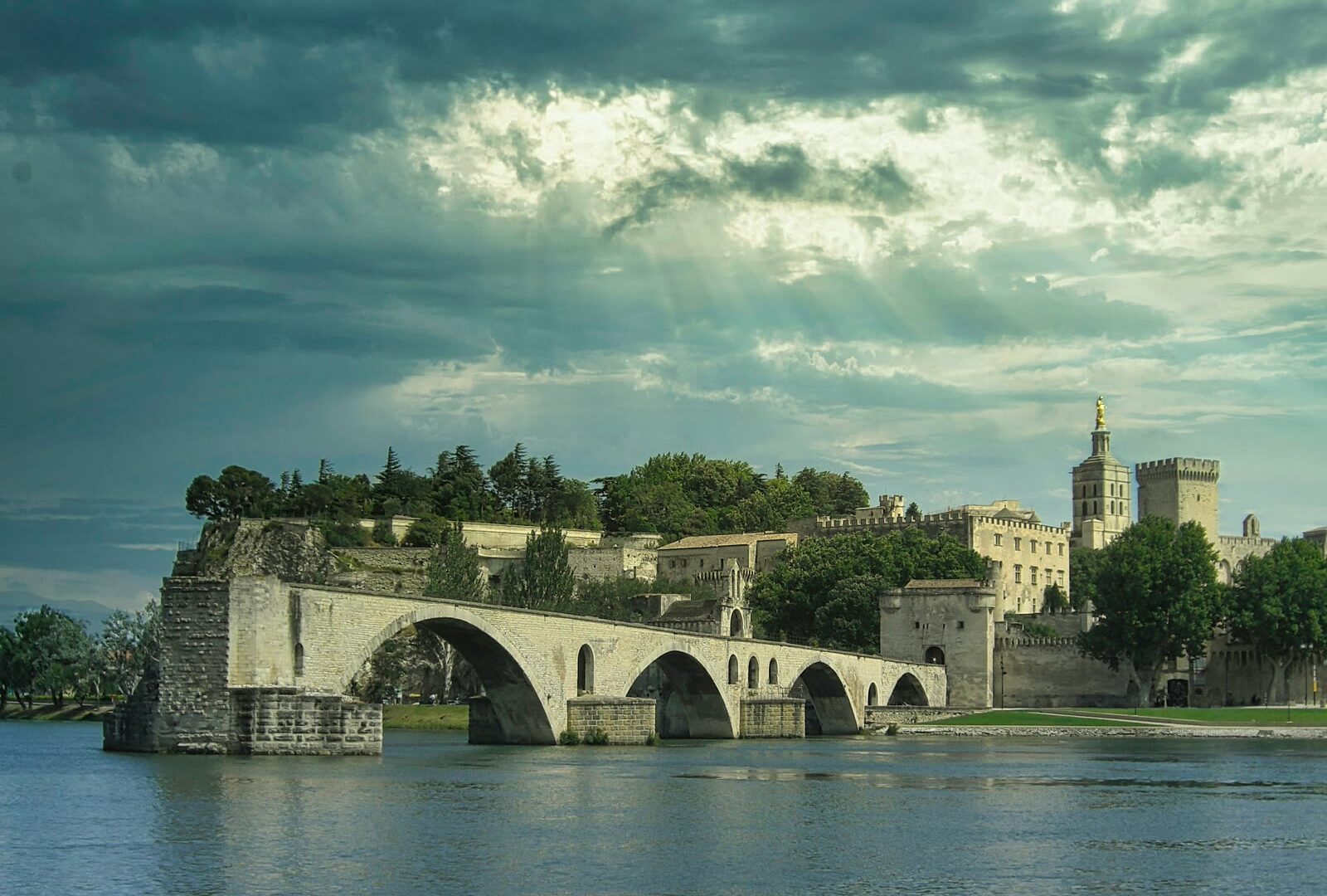 Scenic view of Avignon, France